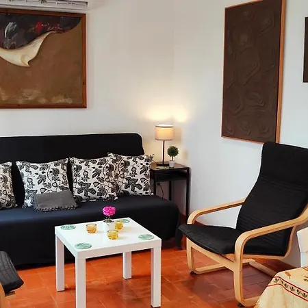Casa Con Jardin A 40 Metros De La Playa. Vr. Holiday home *
