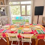 Casa Con Jardin A 40 Metros De La Playa. Vr. Nyaraló