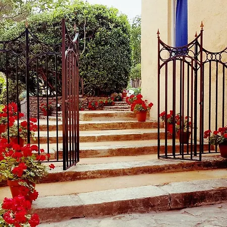 Casa Con Jardin A 40 Metros De La Playa. Vr. Feriehus *