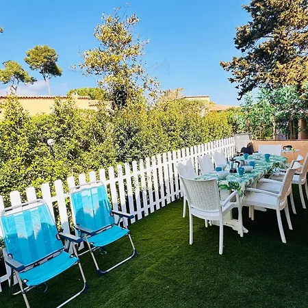 Nyaraló Casa Con Jardin A 40 Metros De La Playa. Vr.