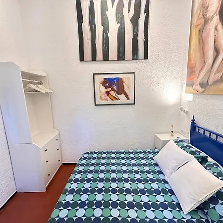 Nyaraló Casa Con Jardin A 40 Metros De La Playa. Vr. *